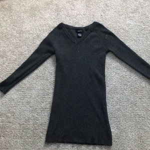 Dark grey mid sleeve long tee